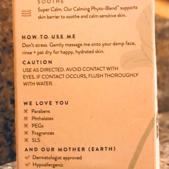 Honest Skincare Set - Cleanser and Moisturizer - Picture 8 of 10